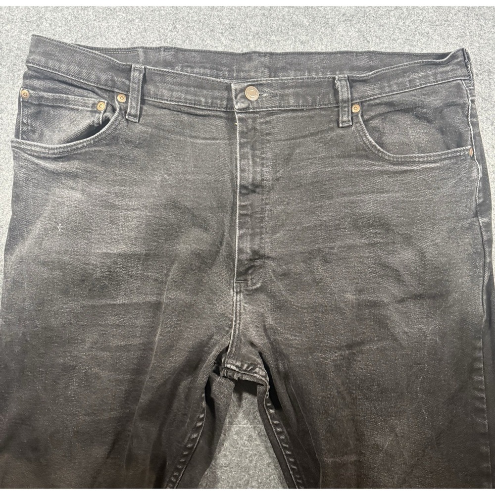 Wrangler Regular Fit Black‎ Denim Jeans (40x32)